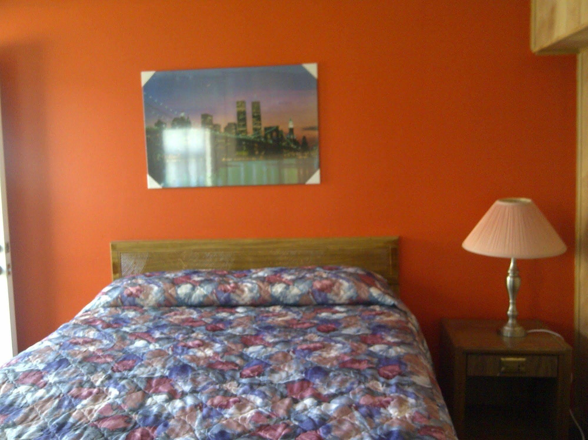Rymal'S Motel Лемингтон Екстериор снимка
